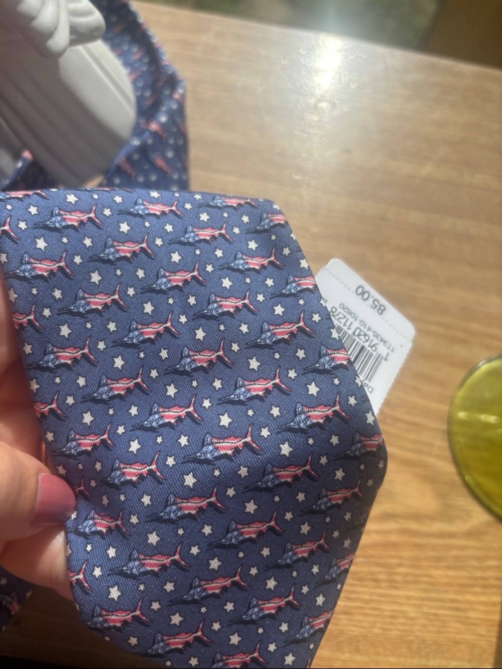 Blue Patterned swordfish Vineyard Vines nwt Men’s Tie with patriotic Motif